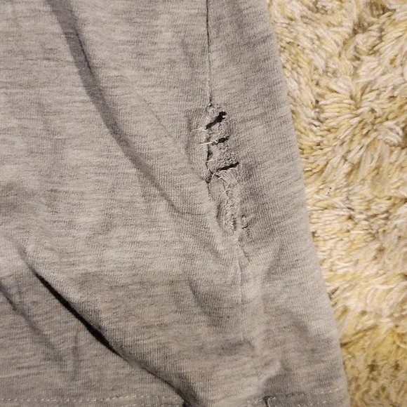 Basic T-shirt - Picture 4 of 4